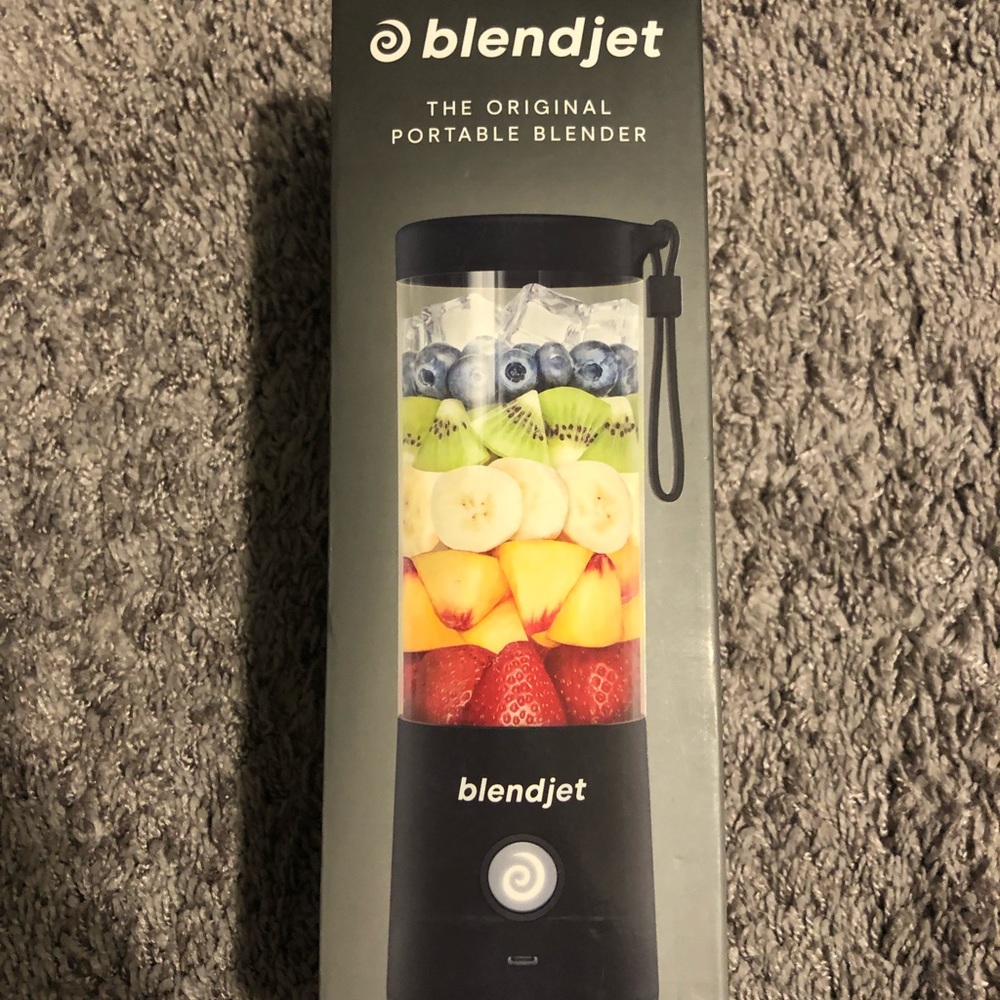 Blendjet-Never opened. Smoke and pet free seller.